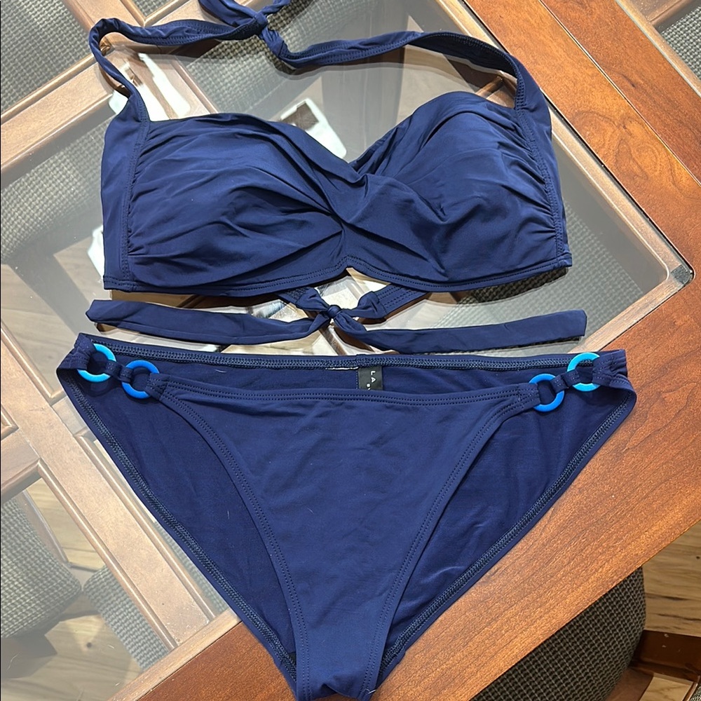 La Blanca Navy Blue Ruched halter top bikini. L/14 top & bottoms